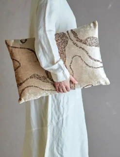 Adelona Cushion - Kuddar