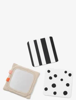 Baby contrast card holder Deer friends Sand - Interaktiva leksaker