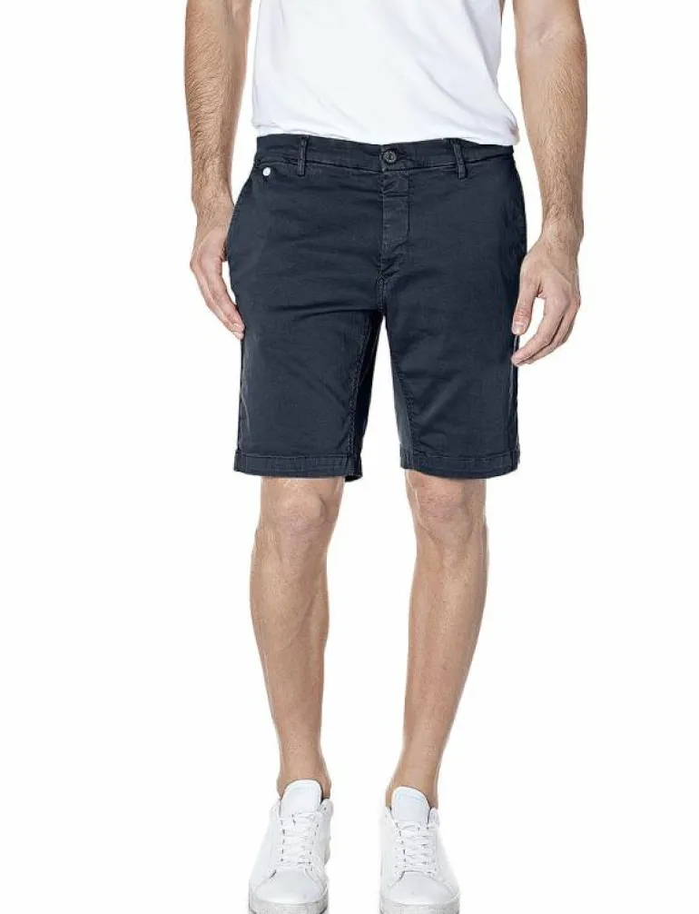BENNI SHORT Shorts REGULAR Hyperchino Color Xlite - Casual shorts