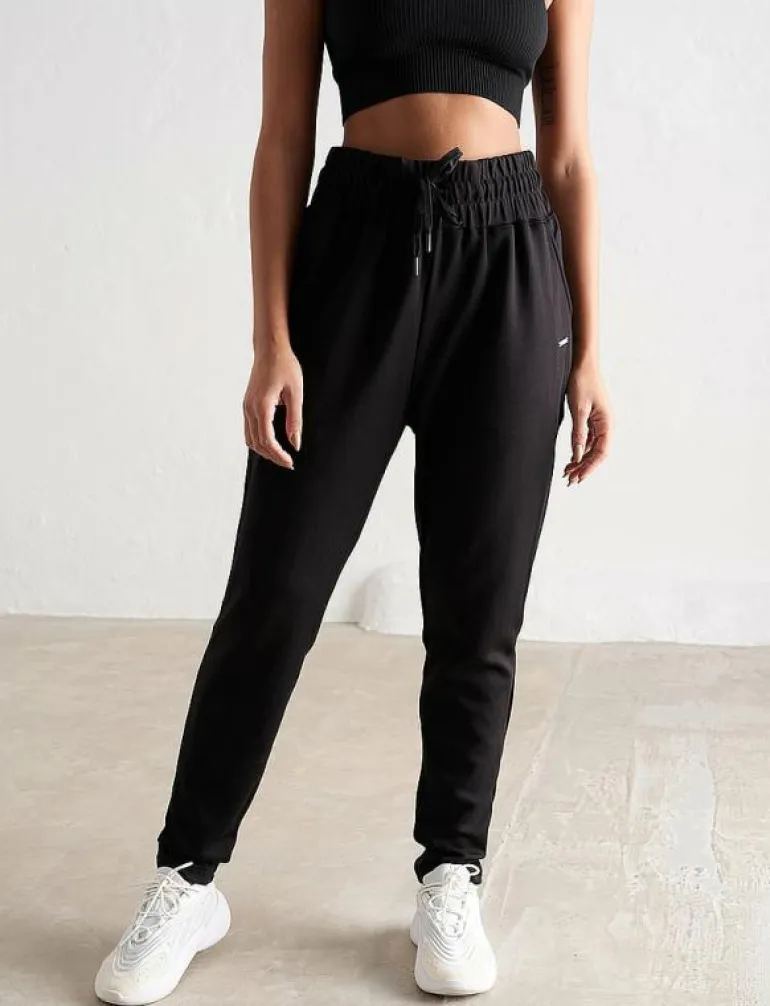 Black Comfy Sweatpants - Sweatpants
