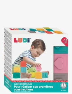 Blocks with 3D pictures - Stapelbara klossar