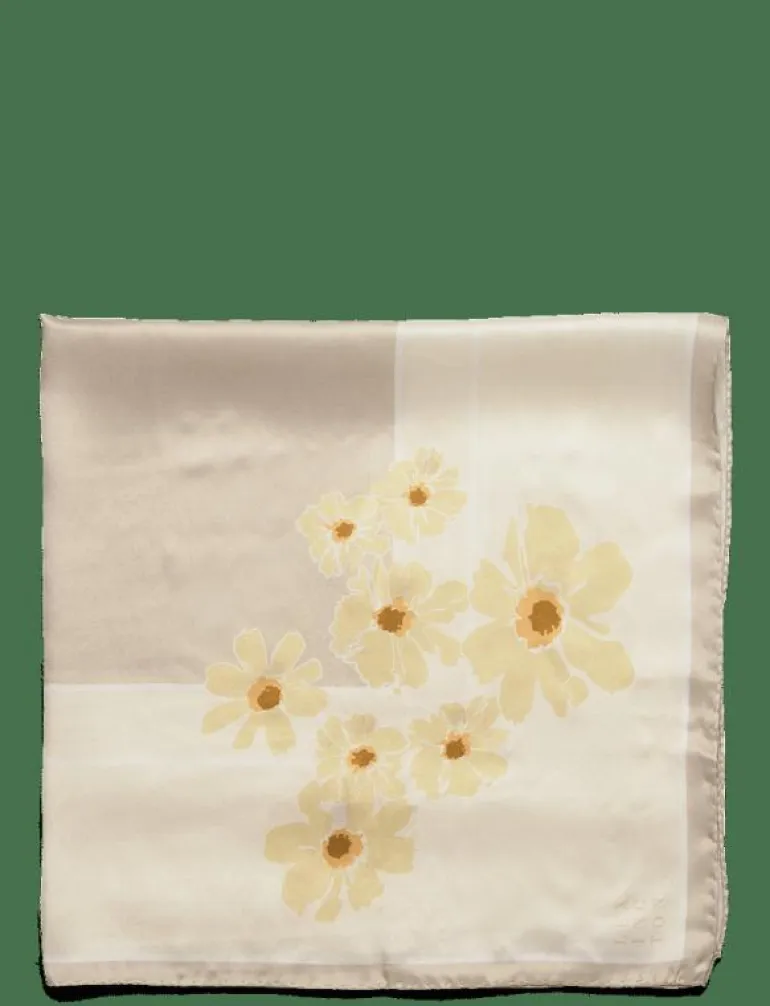 Bloomfield Floral Silk Scarf - Sjalar