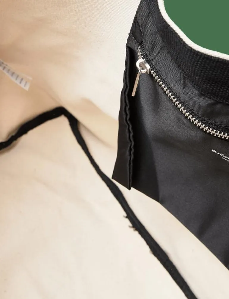BORG CANVAS TOTE - Crossbody Bags