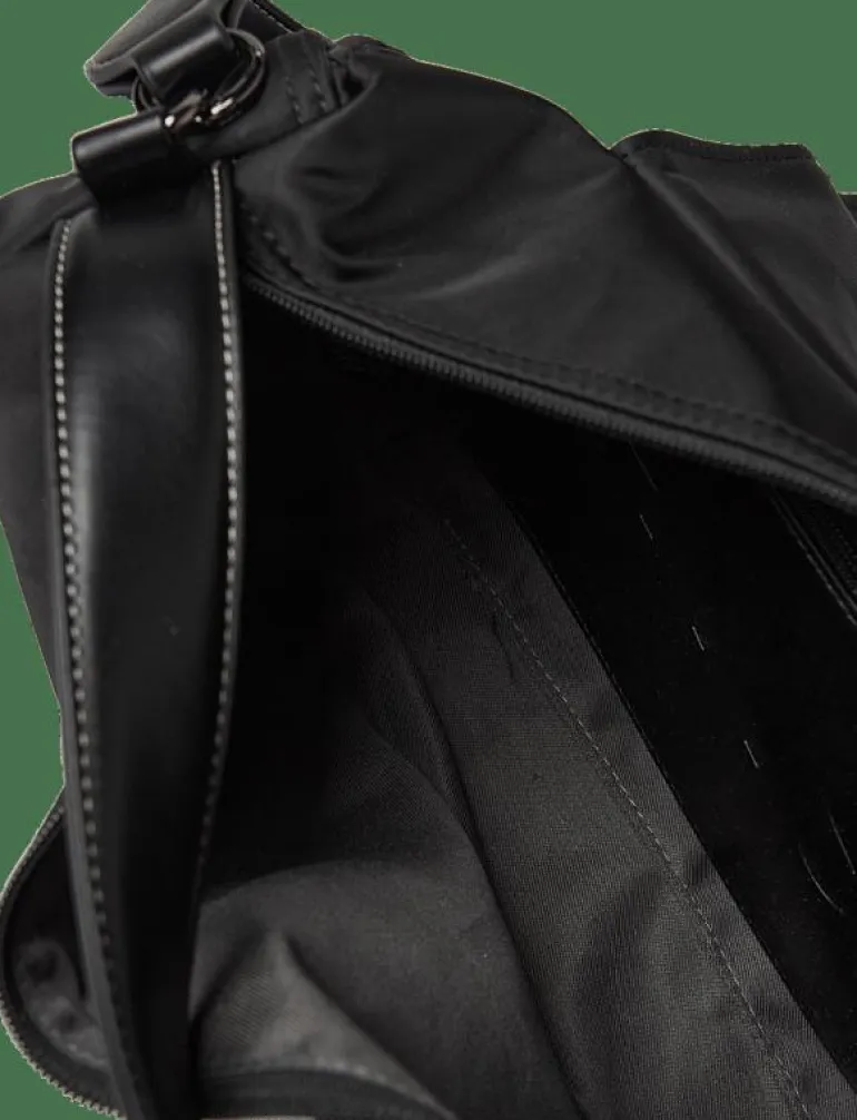 CITY MATTE TWILL - Kuvertväskor