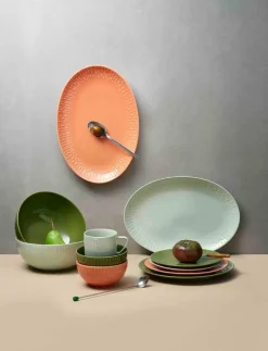 Confetti oval dish w/relief 1 pcs. giftbox - Serveringsfat & Uppläggningsfat