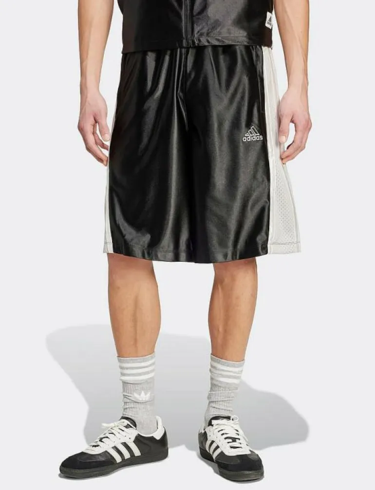 CUTLINE SHORT - Casual shorts