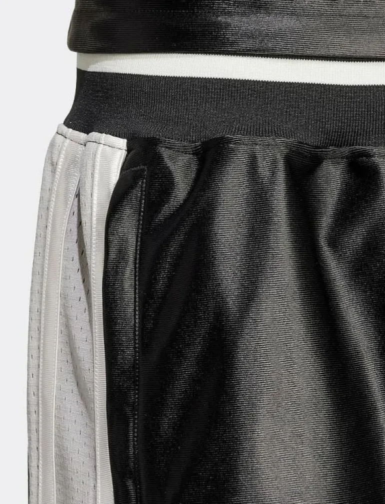 CUTLINE SHORT - Casual shorts