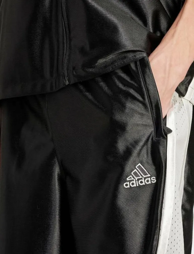 CUTLINE SHORT - Casual shorts