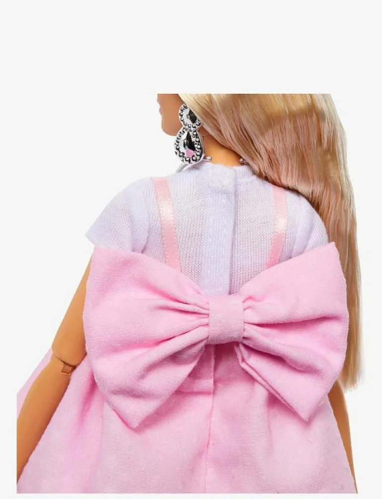 Deluxe Style Doll #3 in Pastel Pink core Dress with Oversized Bow, Blond Hair - Dockor
