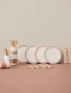 Dinnerware 4 play set BISTRO - Tillbehör till leksakskök