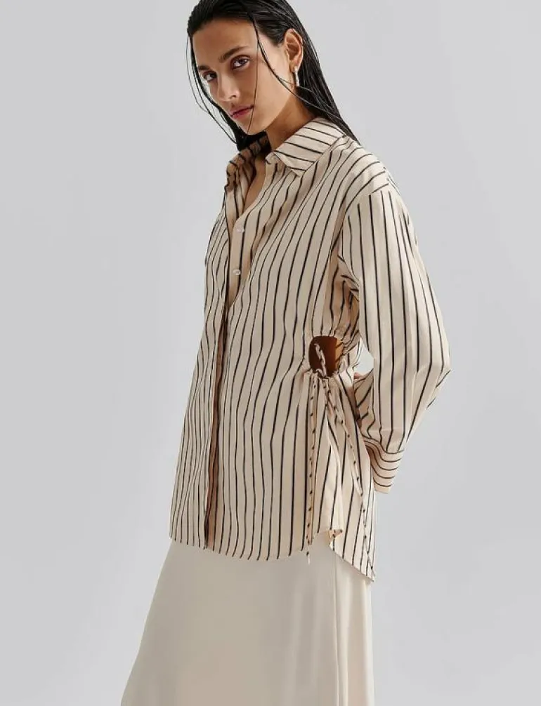 Eline Cut Out shirt - Långärmade