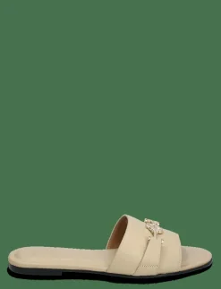 Emberlyn_Slid10_VCHB - Sandaler