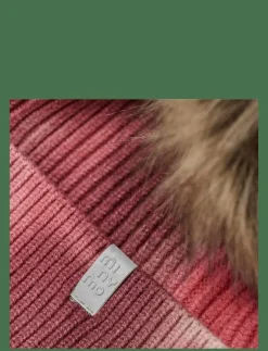Hat w. Fixed Pom Pom - Mössor