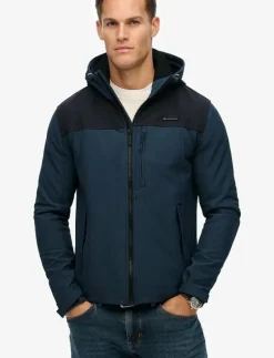 HOODED SOFTSHELL TECH TREKKER - Friluftsjacka