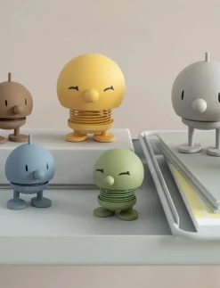 Hoptimist Soft Bumble - Skulpturer & Porslinsfigurer