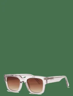 JUNE - D-shaped