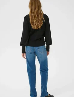 KAlone v-neck Pullover - Stickat