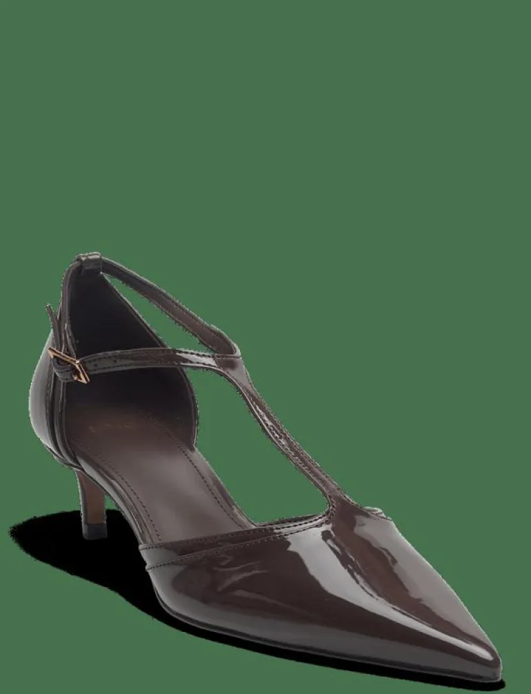 Kitten-heel patent leather shoes - Pumps