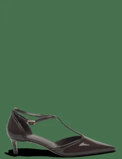 Kitten-heel patent leather shoes - Pumps