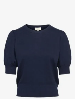 Liva Strik T-Shirt - T-shirts
