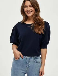 Liva Strik T-Shirt - T-shirts