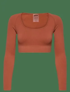 Luxe Seamless Crop Long Sleeve - Crop tops