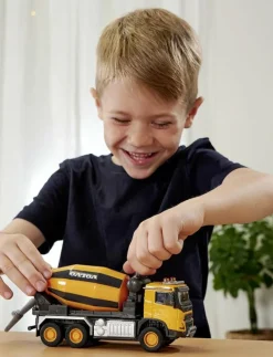 Majorette Grand Series - Volvo Lastbil med Cementblandare - Byggmaskiner