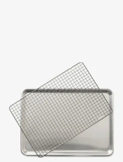 Naturals® Half Sheet Bakplåt med ugnssäkert grillgaller - Ugnsformar