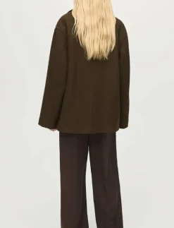 Oversized wool coat with maxi lapels - Ullkappor