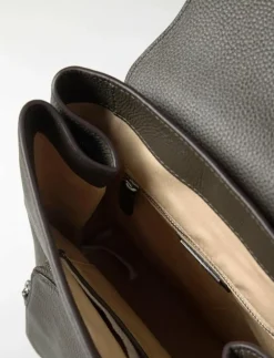 Pebbled Leather Medium Cameryn Backpack - Ryggsäckar