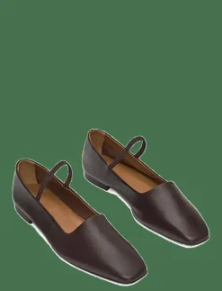 Petina Walnut Nappa - Ballerinas