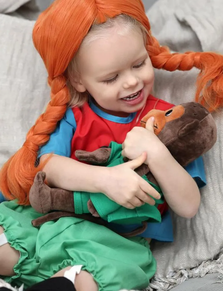 PIPPI UTKLÄDNINGSKLÄDER 2-4 ÅR - Maskeradkläder