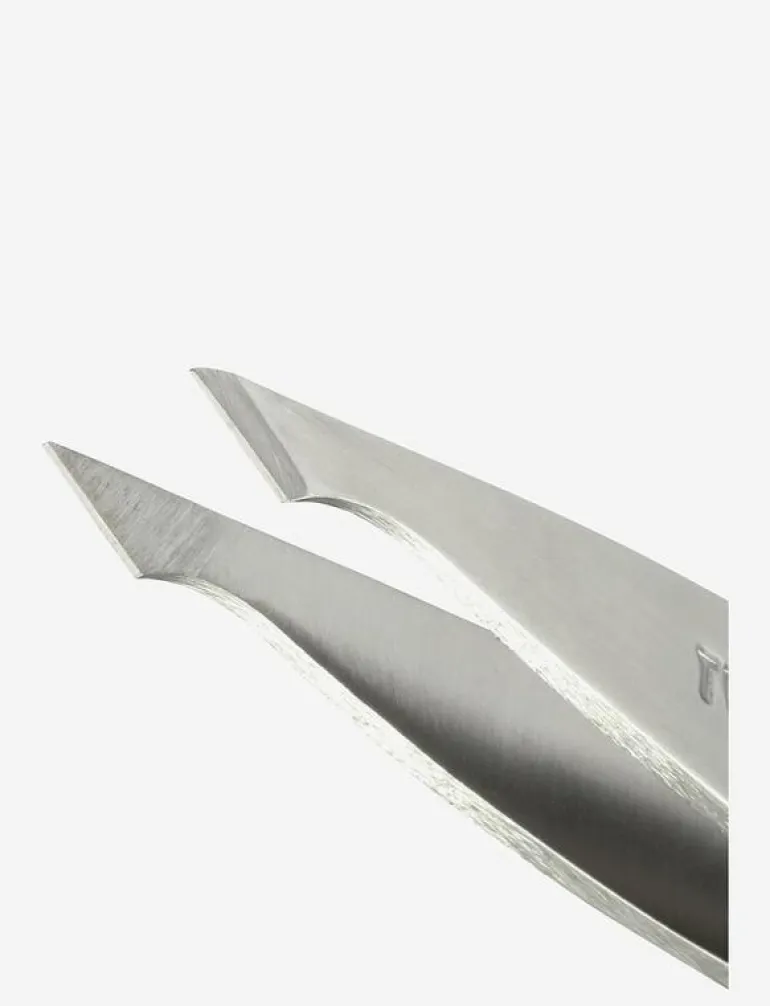Pointed Slant Tweezer - Ansikte