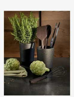 RÅ Utensil holder H15.5 svart - Förvaringskorgar