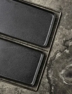 RAW Metallic Brown - rectangular dish - Serveringsfat & Uppläggningsfat