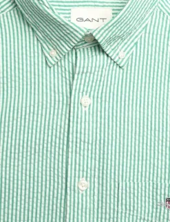 REG SEERSUCKER STRIPE SS SHIRT - Kortärmade