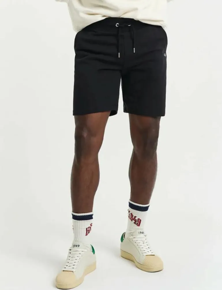 REG SHIELD SWEAT SHORTS - Shorts