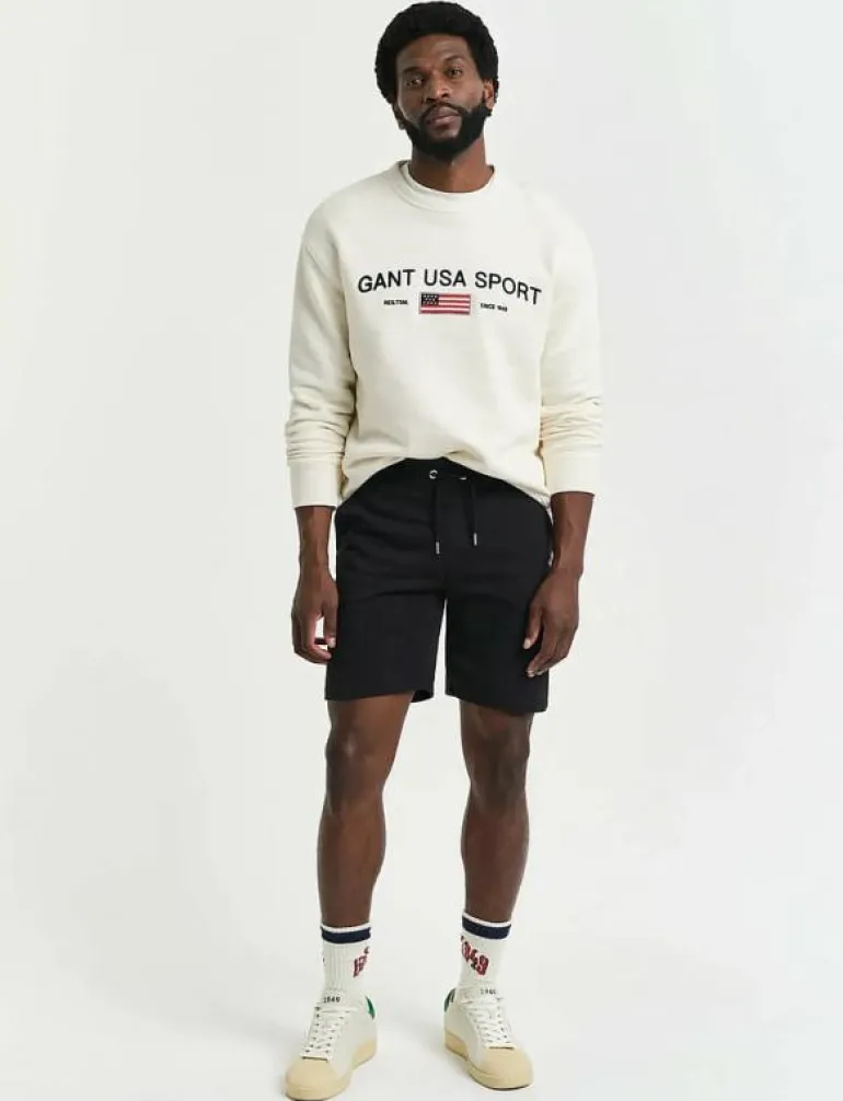 REG SHIELD SWEAT SHORTS - Shorts