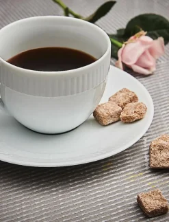 Relief - kaffekop m underkop porcelæn white 4 stk 20 cl gaveæske - Kaffekoppar