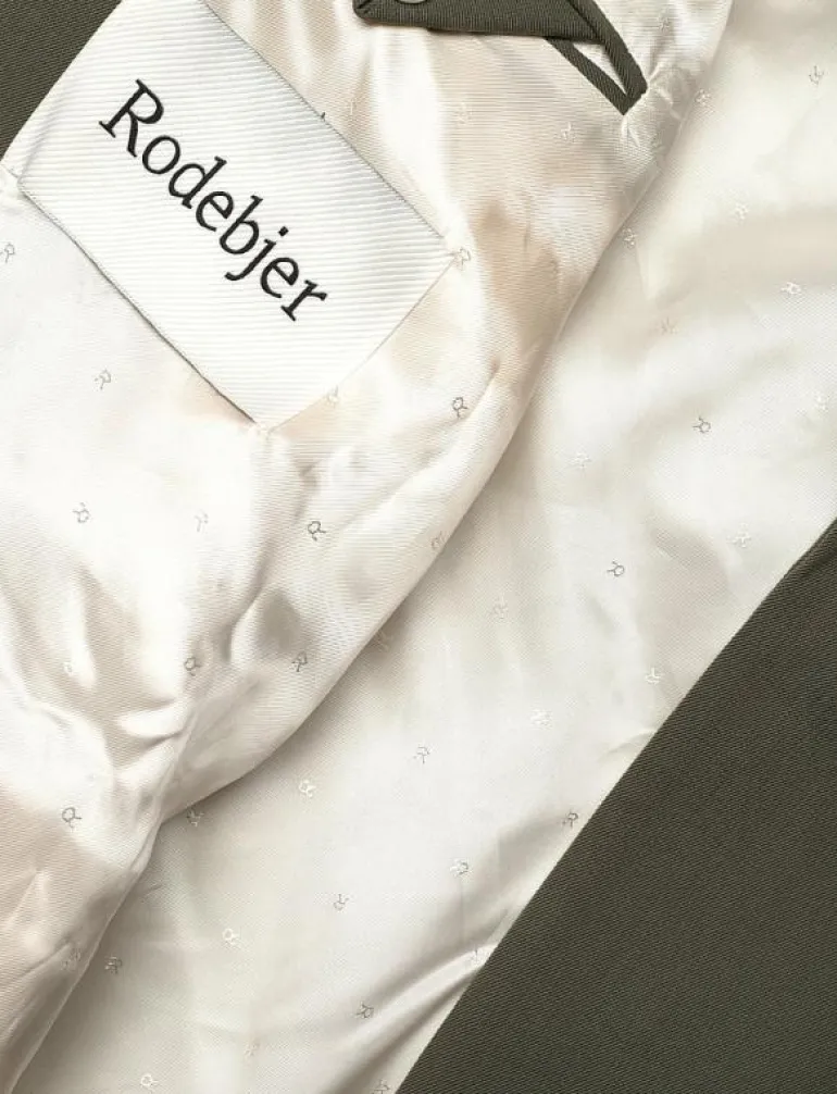 Rodebjer Stand Embroidery - Kavajer med skärp