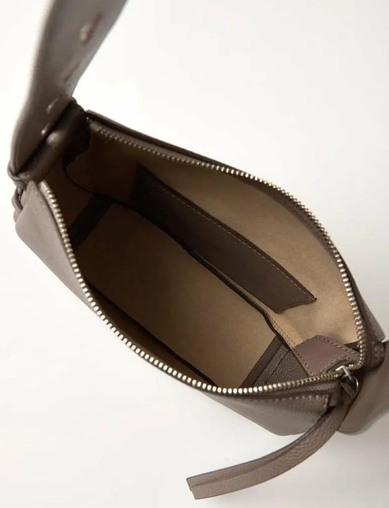 Romy Small Shoulder Bag - Axelremsväskor