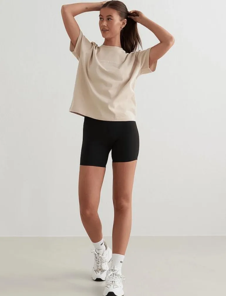 Serif Boxy T-Shirt - T-Shirts