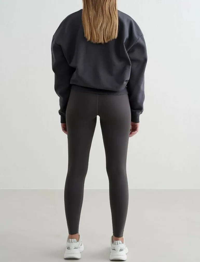 Serif Sweatshirt - Sweatshirts
