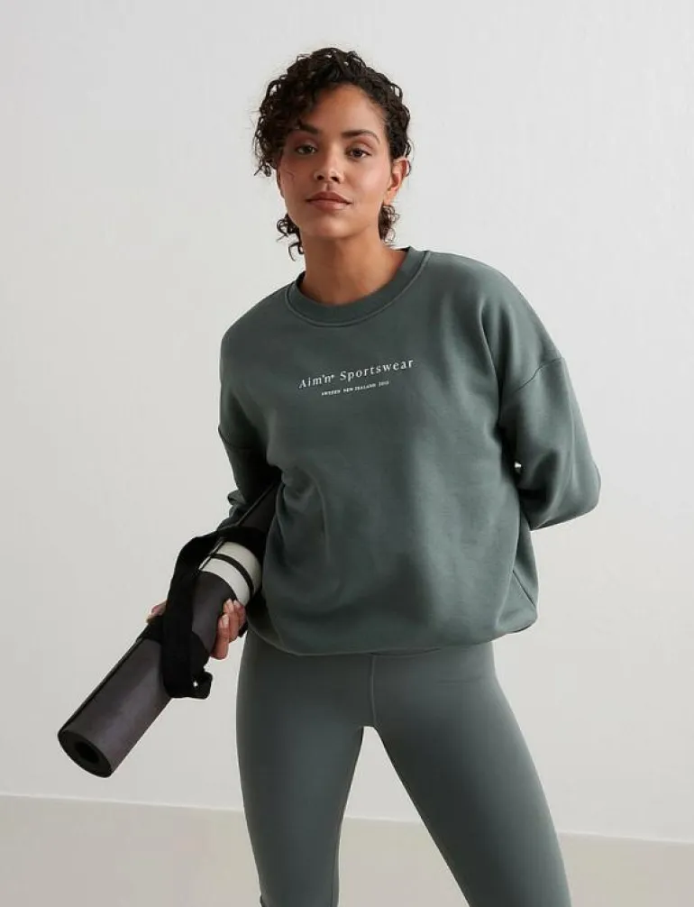 Serif Sweatshirt - Sweatshirts