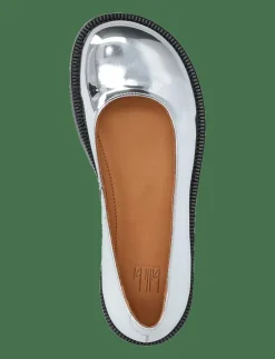 Shoes - Ballerinas