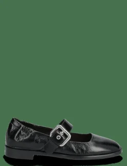 Shoes - Ballerinas