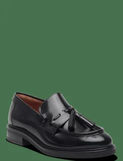 Shoes - Loafers