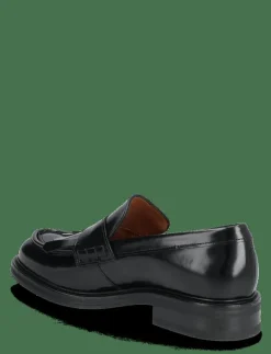 Shoes - Loafers