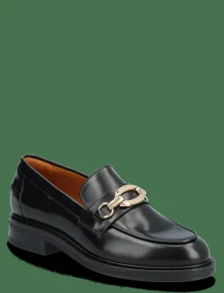 Shoes - Loafers
