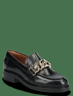 Shoes - Loafers